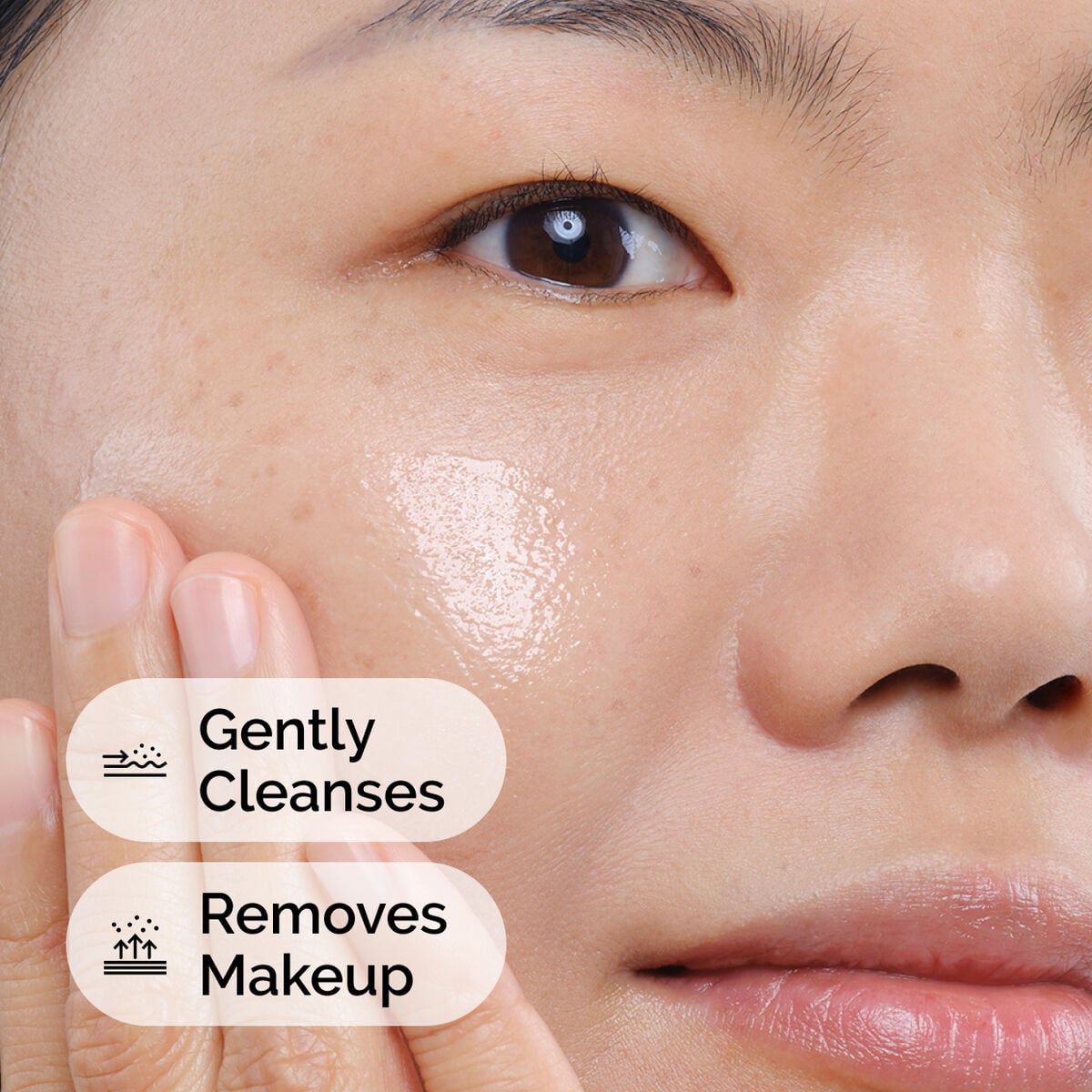 squalane-cleanser-l7 ord-squalane-cleanser-model-application-with-benefits.jpg